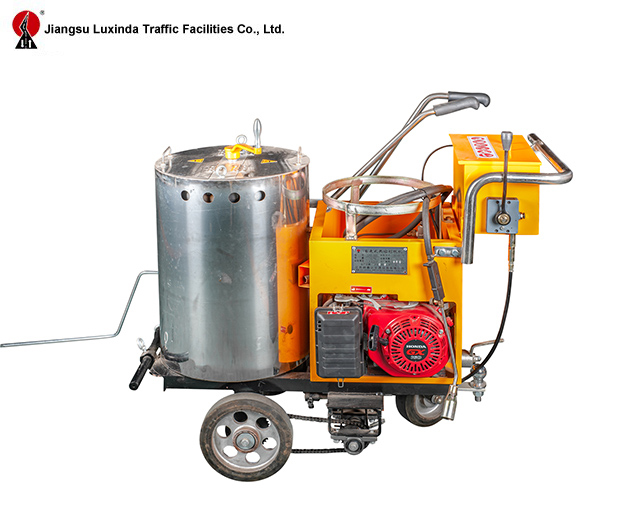 LXD320 self-propelled hot melt marking machine